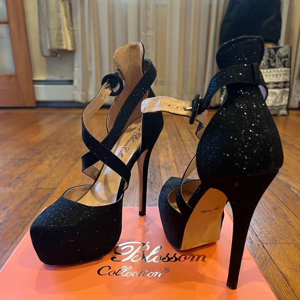 Women’s Platform Pumps